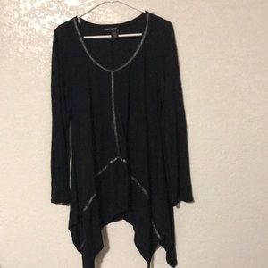 NWOT Black tunic